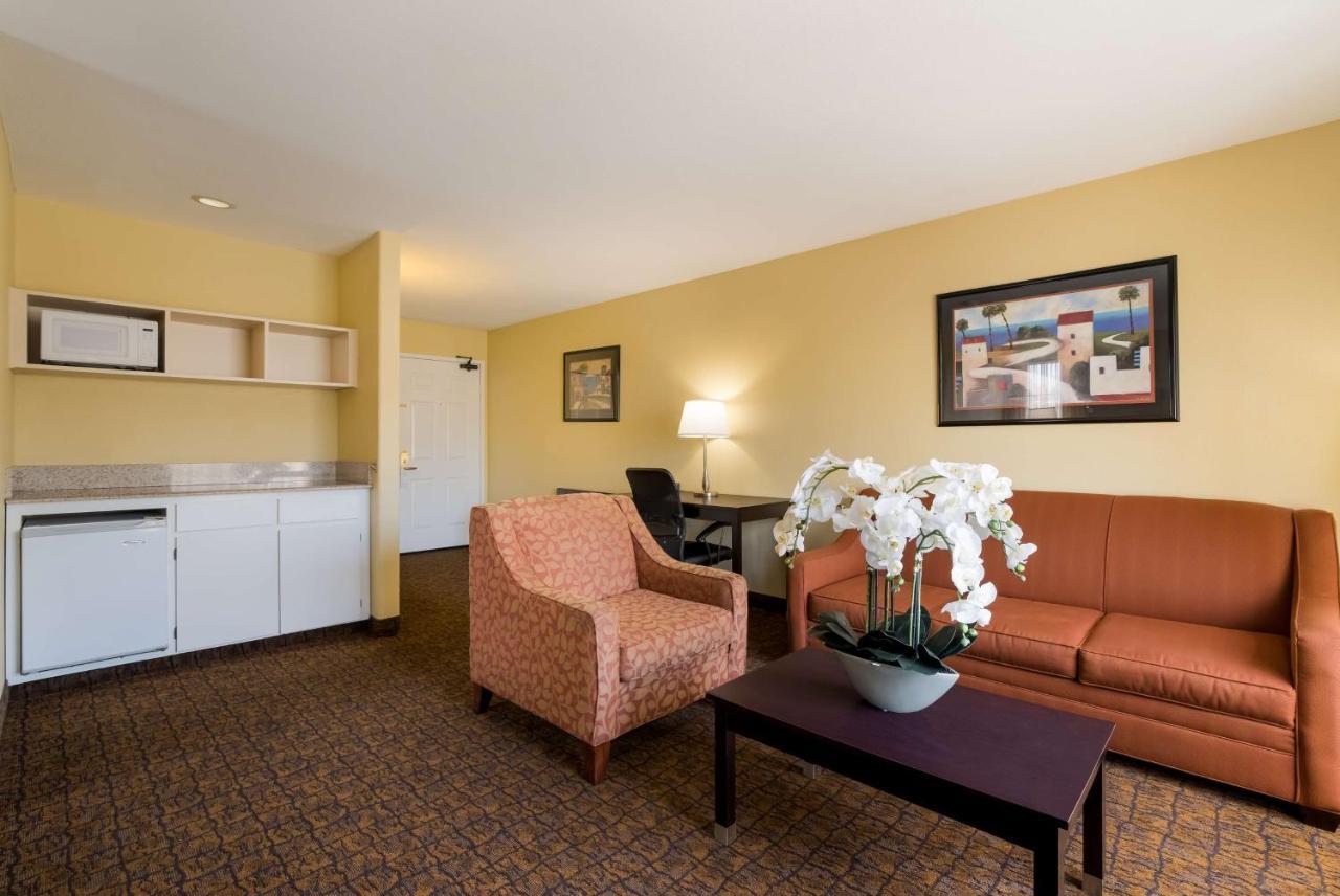 Best Western Escondido Hotel Zewnętrze zdjęcie